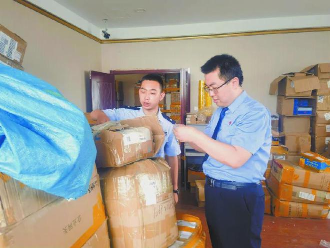 用一次就坏了！品牌货原来是翻新二手机(图1)